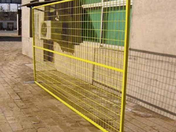 临时护栏网 - 安平县全昊金属丝网制品有限公司图片3